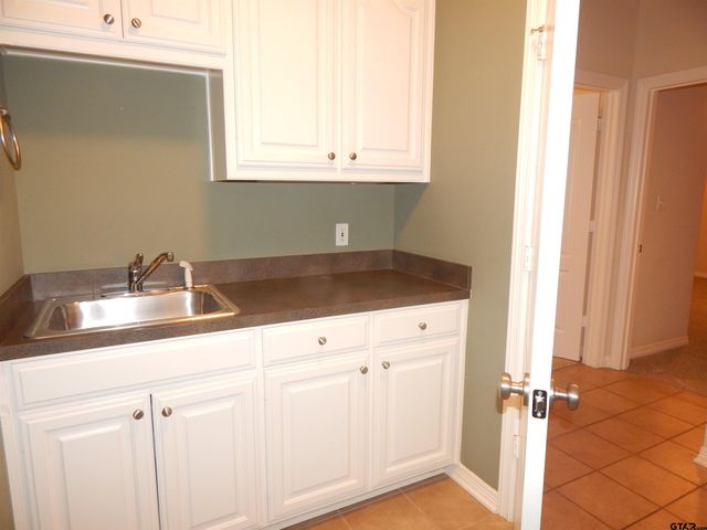 1221 River Bend Dr., Tyler, TX 75703