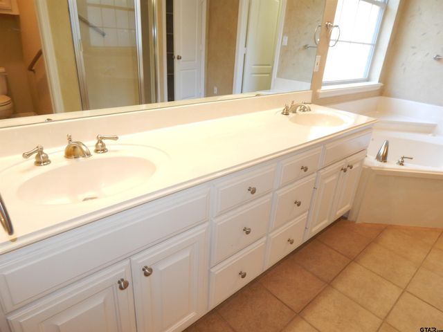 1221 River Bend Dr., Tyler, TX 75703