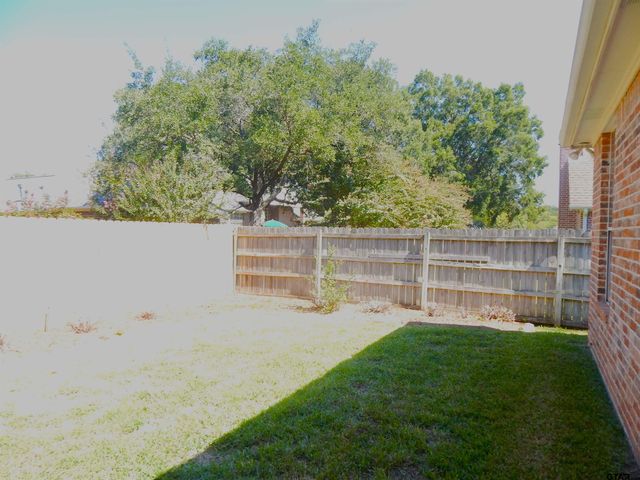 1221 River Bend Dr., Tyler, TX 75703