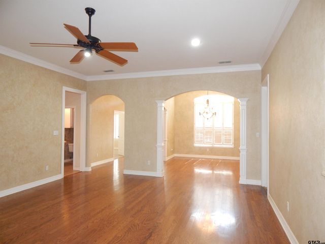 1221 River Bend Dr., Tyler, TX 75703