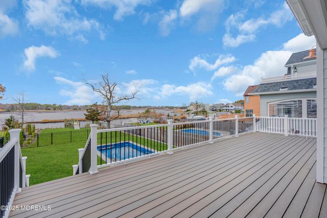 1621 Northstream Parkway, Point Pleasant, NJ 08742