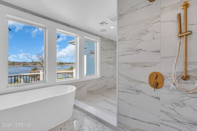 1621 Northstream Parkway, Point Pleasant, NJ 08742