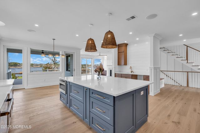 1621 Northstream Parkway, Point Pleasant, NJ 08742