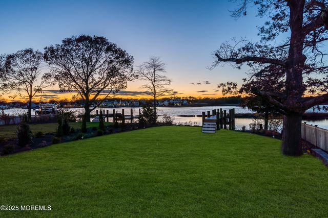 1621 Northstream Parkway, Point Pleasant, NJ 08742