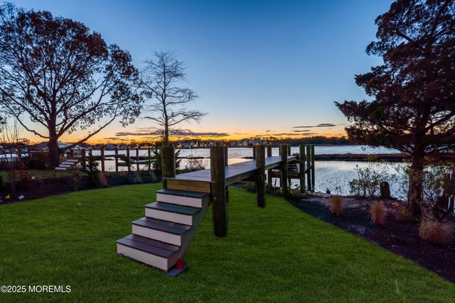 1621 Northstream Parkway, Point Pleasant, NJ 08742