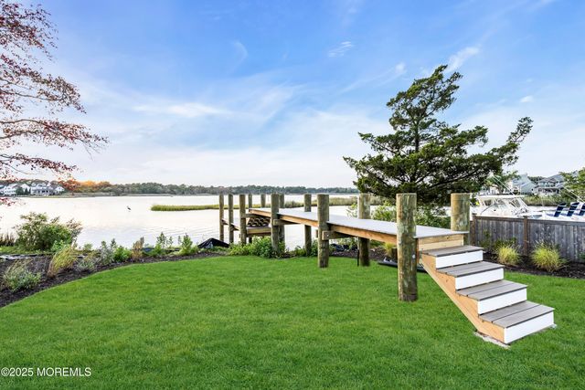 1621 Northstream Parkway, Point Pleasant, NJ 08742