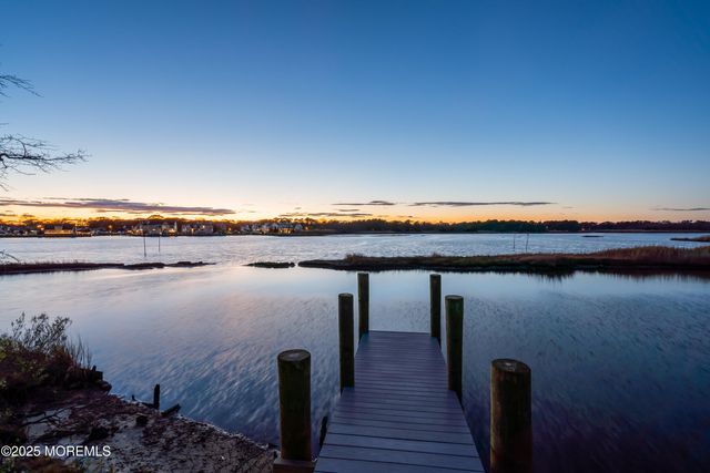 1621 Northstream Parkway, Point Pleasant, NJ 08742