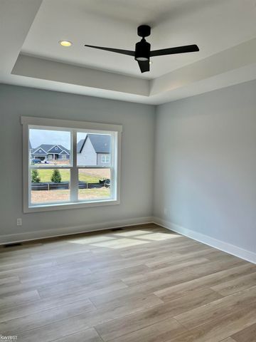 25 Loretta Lane, South Lyon, MI 48178