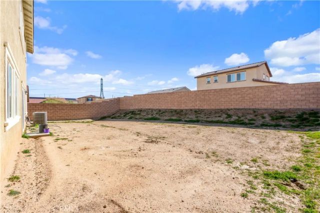 13097 Sierra Madre Court, Victorville, CA 92394