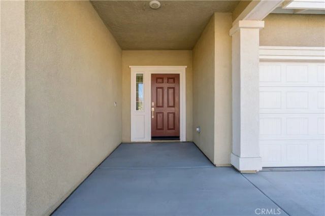 13097 Sierra Madre Court, Victorville, CA 92394