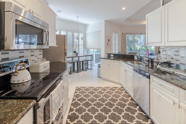 2432 SW Brookwood Lane, Palm City, FL 34990