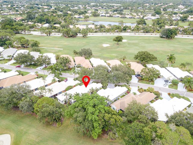 2432 SW Brookwood Lane, Palm City, FL 34990