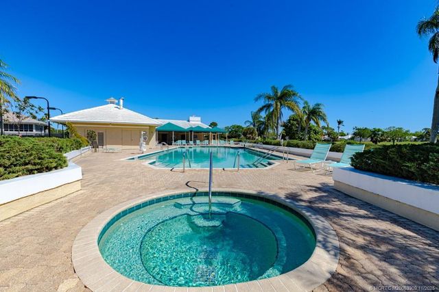 2432 SW Brookwood Lane, Palm City, FL 34990