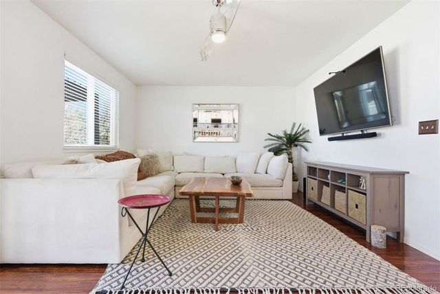 5493 S Versailles Street, Aurora, CO 80015