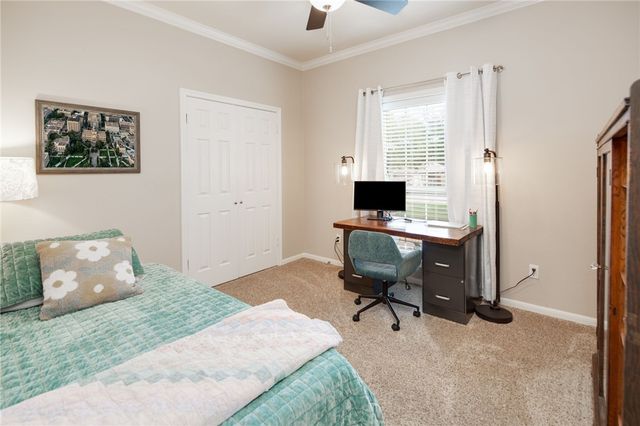 3904 Cheshire Court, Bryan, TX 77802