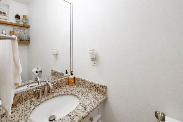 3904 Cheshire Court, Bryan, TX 77802