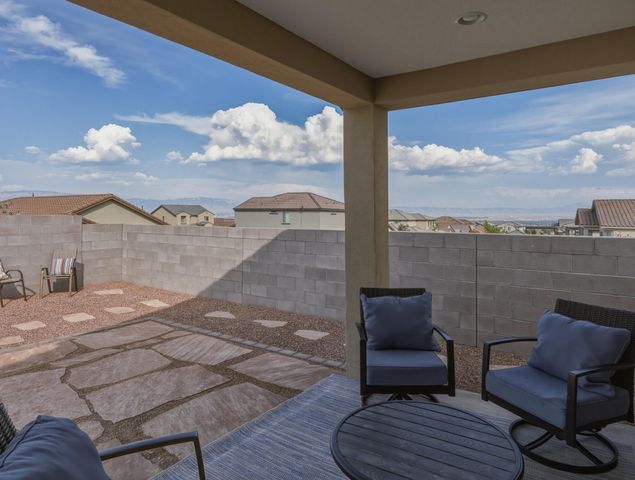 12005 Echo Valley Lane NW, Albuquerque, NM 87120