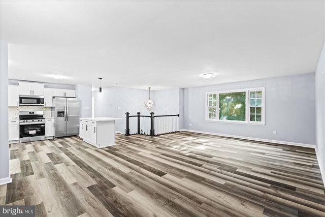 2312 HARPOON DR, Stafford, VA 22554