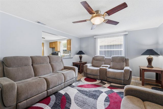 8870 53RD WAY N, Pinellas Park, FL 33782