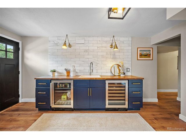 208 Oak Pl, Manitou Springs, CO 80829