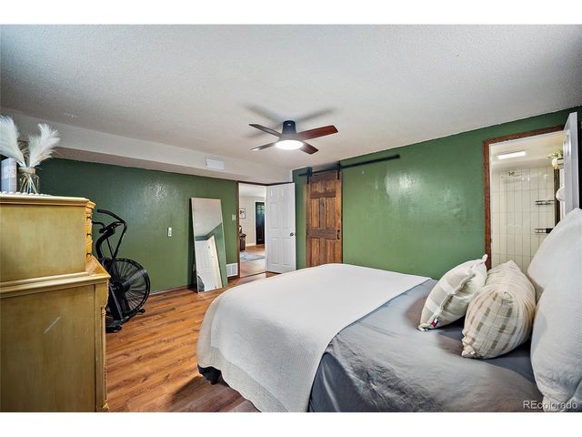208 Oak Pl, Manitou Springs, CO 80829