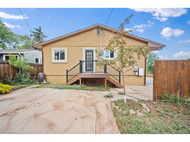208 Oak Pl, Manitou Springs, CO 80829