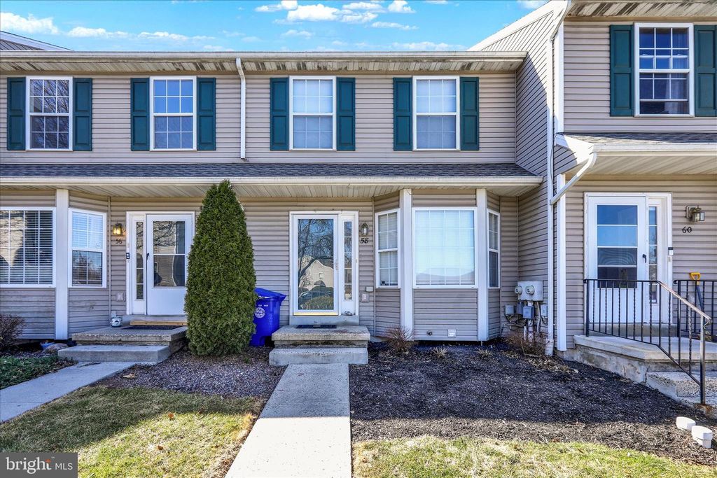 58 HORSESHOE DR, Douglassville, PA 19518