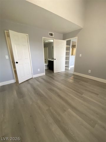 5174 South Jones Boulevard 208, Las Vegas, NV 89118