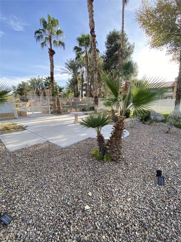 5174 South Jones Boulevard 208, Las Vegas, NV 89118