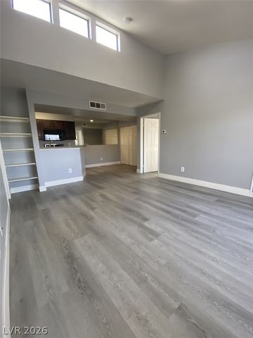 5174 South Jones Boulevard 208, Las Vegas, NV 89118