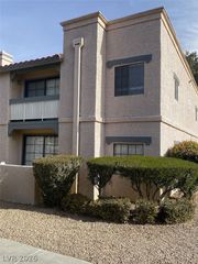5174 South Jones Boulevard 208, Las Vegas, NV 89118
