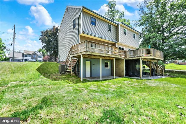 588 MOUNT GRETNA RD, Elizabethtown, PA 17022