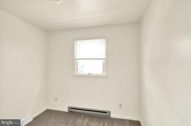 588 MOUNT GRETNA RD, Elizabethtown, PA 17022