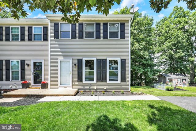 588 MOUNT GRETNA RD, Elizabethtown, PA 17022