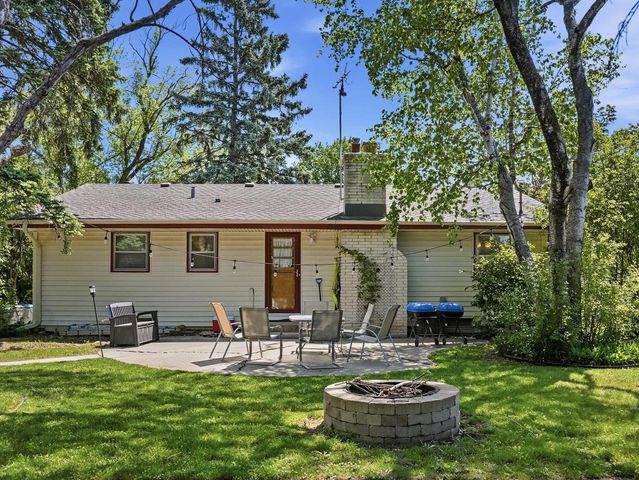 6235 N 95th STREET, Milwaukee, WI 53225