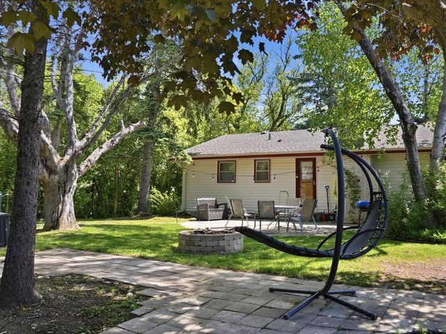 6235 N 95th STREET, Milwaukee, WI 53225