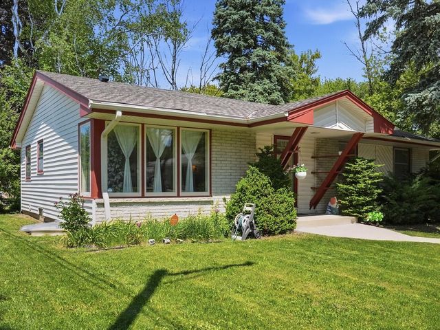 6235 N 95th STREET, Milwaukee, WI 53225
