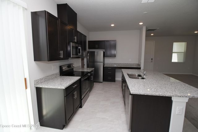 743 Andrew Street SE, Palm Bay, FL 32909