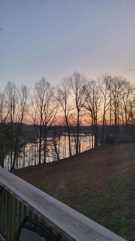 284 George Street, Somerset, KY 42503