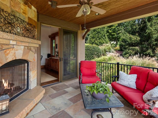 12 Windelsham Way, Arden, NC 28704