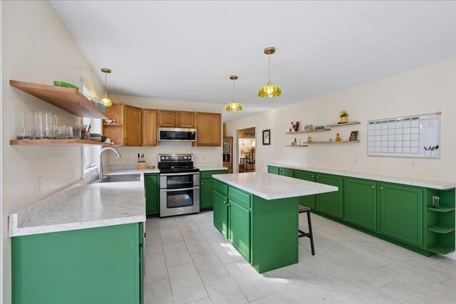 11 Hedman Lane, Temple, NH 03084