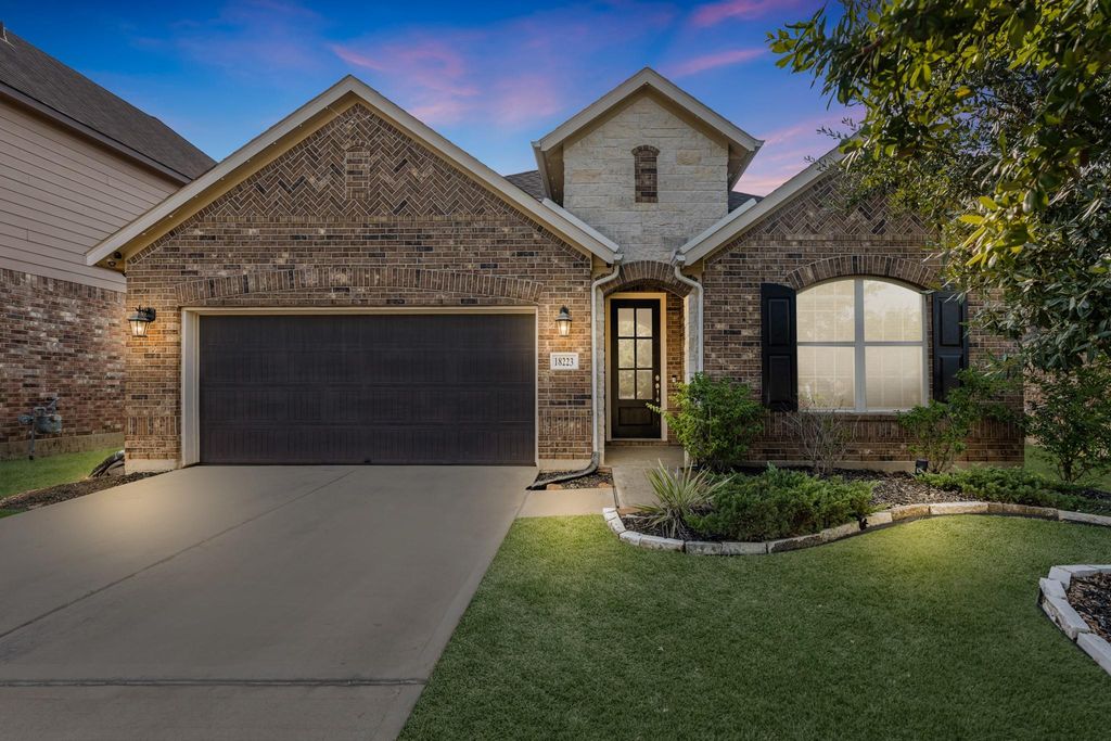 18223 Sofia Willow Way, Cypress, TX 77429