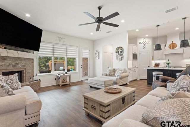 14247 Sand Hill Cir., Tyler, TX 75706