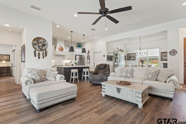 14247 Sand Hill Cir., Tyler, TX 75706