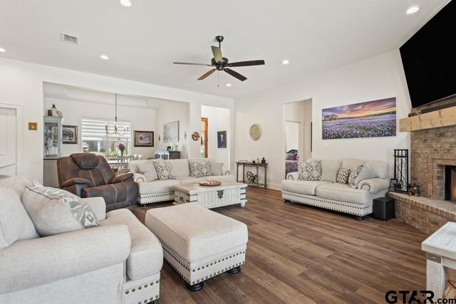 14247 Sand Hill Cir., Tyler, TX 75706