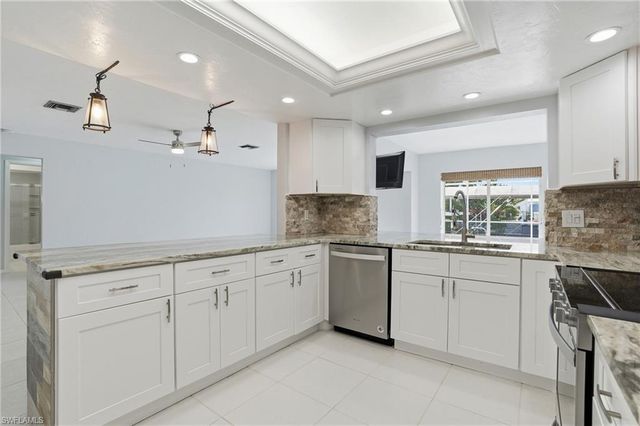 5964 Baker CT, Fort Myers, FL 33919