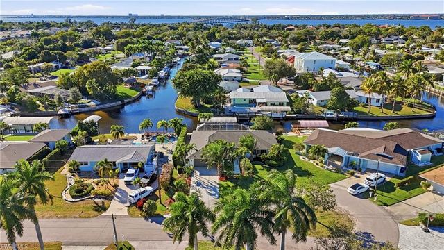 5964 Baker CT, Fort Myers, FL 33919