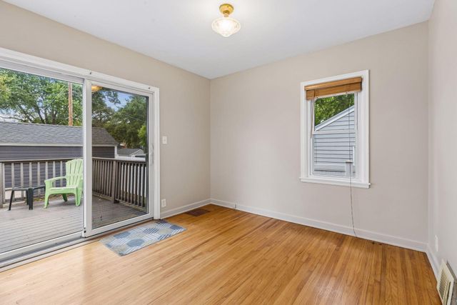 3252 Dakota Avenue S, Saint Louis Park, MN 55416