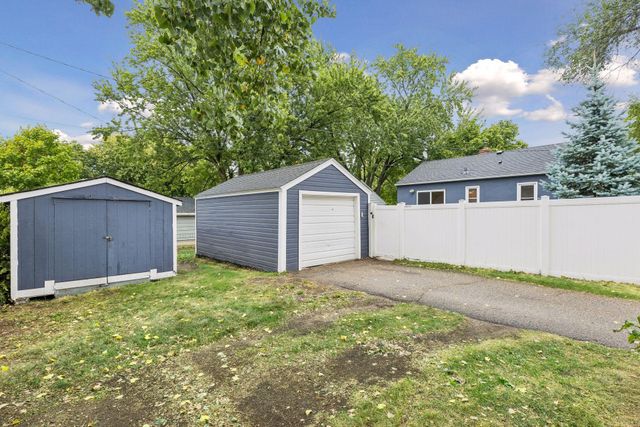 3252 Dakota Avenue S, Saint Louis Park, MN 55416