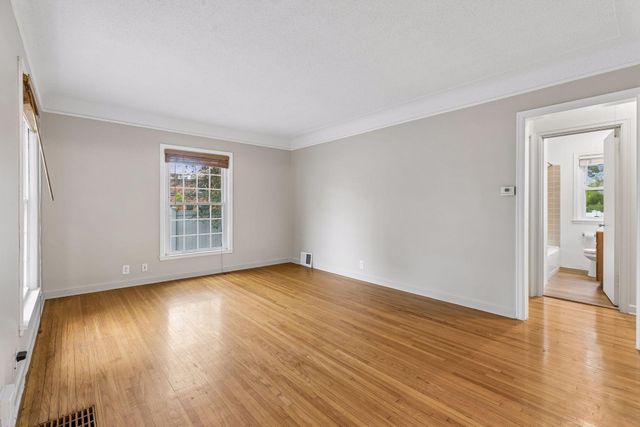 3252 Dakota Avenue S, Saint Louis Park, MN 55416